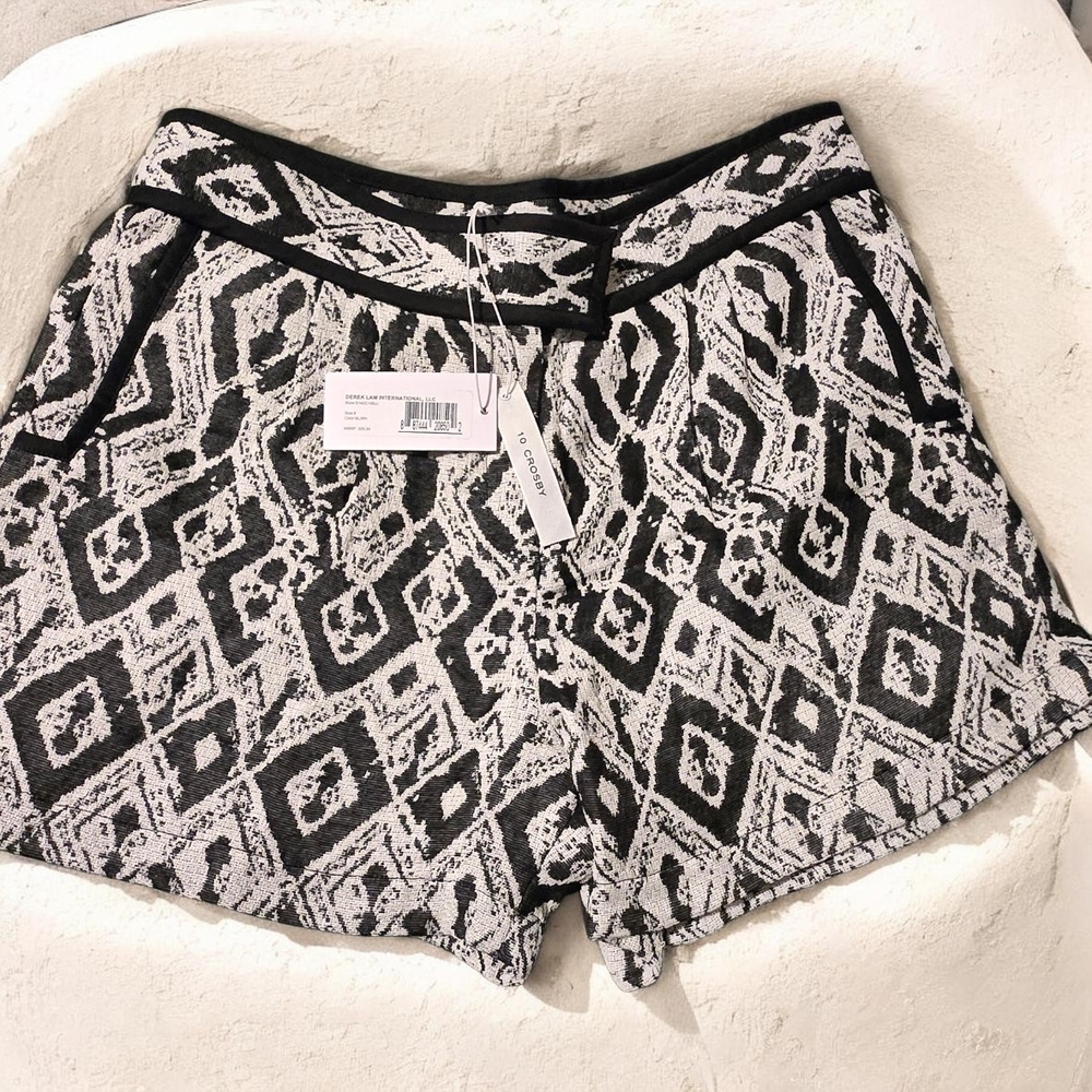 *NWT* Tuckernuck Derek Lam 10 Crosby Black and White Patterned Shorts